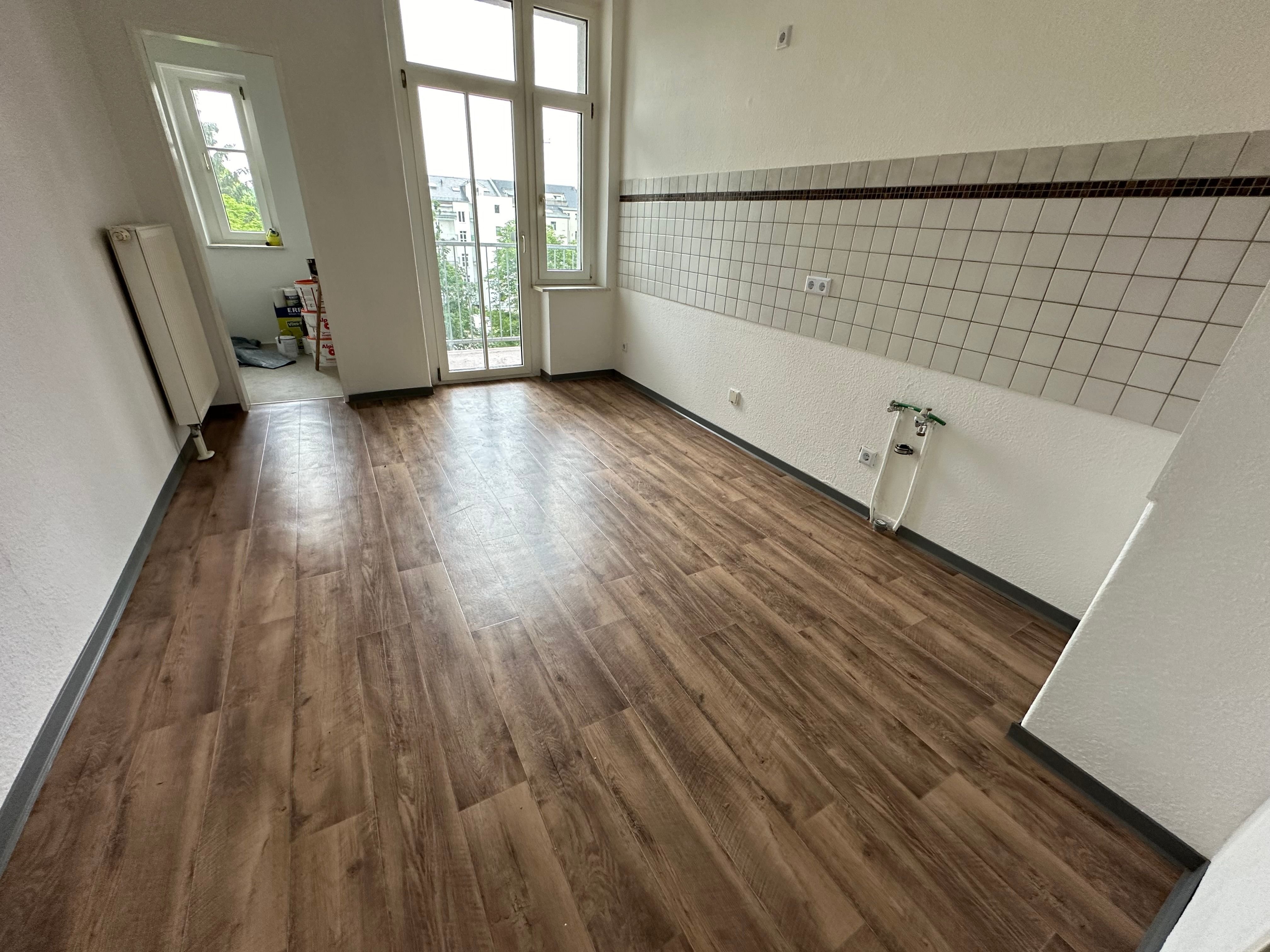 Studio zur Miete 414 € 4 Zimmer 90 m²<br/>Wohnfläche 3.<br/>Geschoss Beethovenstraße 7 Sonnenberg 212 Chemnitz 09130