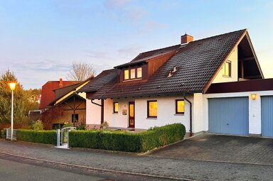 Einfamilienhaus zum Kauf 448.000 € 7 Zimmer 175 m² 748 m² Grundstück Scheuerfeld Coburg 96450