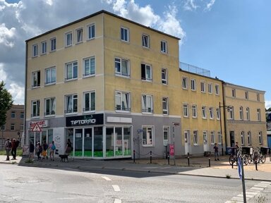 Wohnung zur Miete 564 € 2 Zimmer 80,5 m² frei ab sofort Schweriner Viertel Güstrow 18273