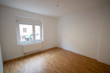 Wohnung zur Miete 380 € 1 Zimmer 33 m² 1. Geschoss Feuerbachstr. 77A Paulusviertel Halle (Saale) 06114