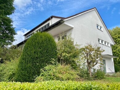 Haus zur Miete 2.800 € 6 Zimmer 280 m² 1.000 m² Grundstück frei ab 01.04.2025 Bieber Offenbach am Main 63073