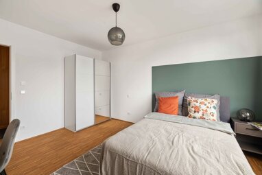 Wohnung zur Miete Wohnen auf Zeit 1.064 € 4 Zimmer 13,3 m² frei ab 05.08.2024 Tübinger Straße 3e Land in Sonne München 80686