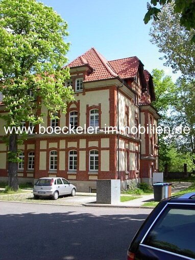 Wohnung zur Miete 324 € 2 Zimmer 52 m² 3. Geschoss Naumburg Naumburg 06618