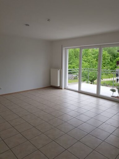 Wohnung zur Miete 780 € 3 Zimmer 90 m² 1. Geschoss frei ab sofort Planungsbezirk 201 Straubing 94315