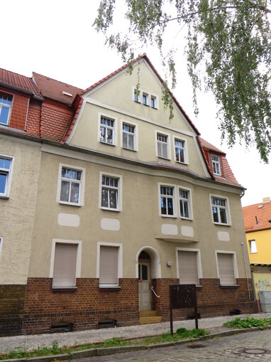 Mehrfamilienhaus zum Kauf provisionsfrei als Kapitalanlage geeignet 147.000 € 241,6 m² 271 m² Grundstück Raguhner Straße 9 Bitterfeld Bitterfeld-Wolfen 06749