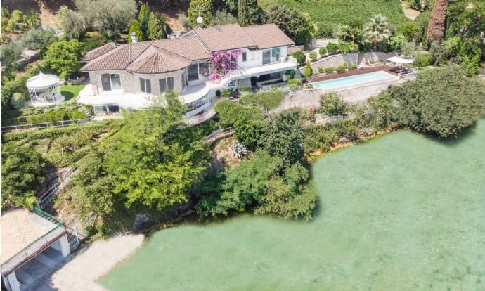 Villa zum Kauf 12 Zimmer 400 m²<br/>Wohnfläche 1.500 m²<br/>Grundstück Gardasee