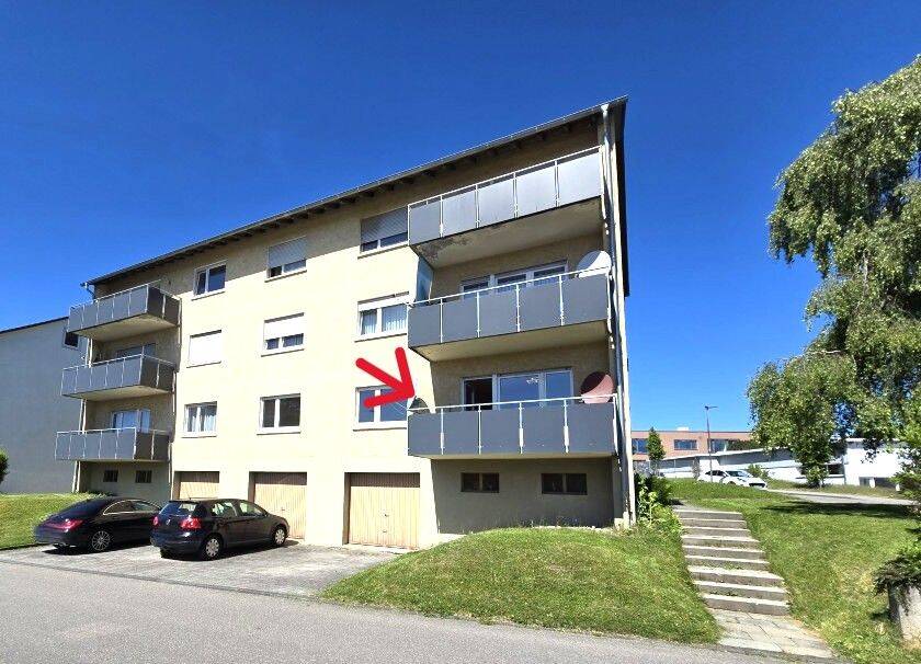 Großzügige 4-Zimmer-Wohnung mit sonnigem  Balkon und Garage in gefragter Lage