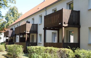 Wohnung zur Miete 400 € 3 Zimmer 59,5 m² 1. Geschoss Berliner Straße 13 Lauta Lauta 02991