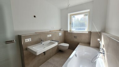 Studio zur Miete 1.090 € 2 Zimmer 80,2 m² 1. Geschoss frei ab 01.05.2025 Untere Straße 10 Dambach Fürth 90768