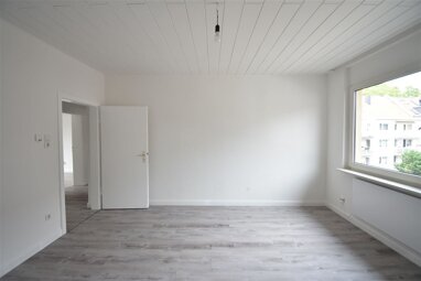 Wohnung zur Miete 940 € 3 Zimmer 71,4 m² 2. Geschoss frei ab sofort Gnesener Straße 6 Hassels Düsseldorf 40599