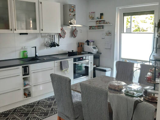 Wohnung zur Miete 740 € 2,5 Zimmer 71,9 m² EG frei ab sofort Alte Heerstraße 9 Rohrsen Hameln 31789