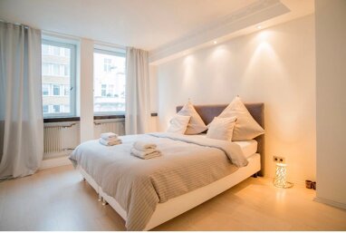 Wohnung zur Miete Wohnen auf Zeit 2.076 € 2 Zimmer 55 m² frei ab 26.07.2024 Friedrich-Ebert-Straße Stadtmitte Düsseldorf 40210