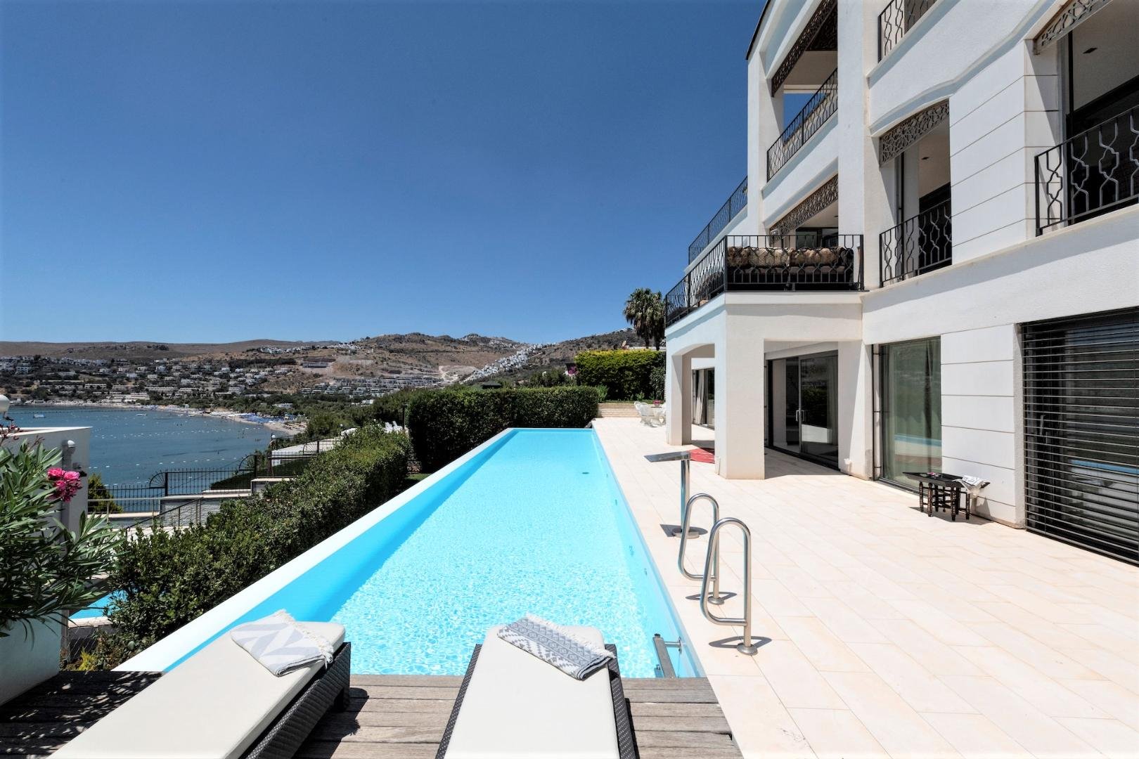 Villa zum Kauf 10 Zimmer 1.600 m²<br/>Wohnfläche 2.000 m²<br/>Grundstück Bodrum 48400