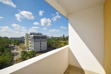 Wohnung zur Miete 313,18 € 3 Zimmer 57,9 m² 5. Geschoss Genthiner Straße 8 Silberhöhe Halle 06132