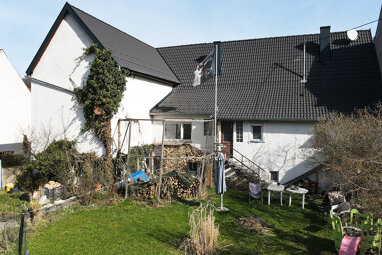 Einfamilienhaus zum Kauf 198.000 € 6 Zimmer 174,4 m² 938 m² Grundstück Burladingen Burladingen 72393
