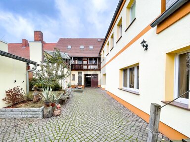 Wohn- und Geschäftshaus zum Kauf als Kapitalanlage geeignet 450.000 € 20 Zimmer 197 m² 543 m² Grundstück Herzberg Herzberg (Elster) 04916