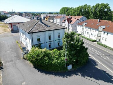 Immobilie zum Kauf als Kapitalanlage geeignet 479.000 € 7 Zimmer 302 m² 655 m² Grundstück Amberg Amberg 92224