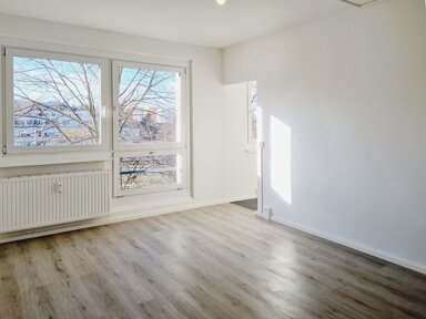 Wohnung zur Miete 321 € 1 Zimmer 26,6 m² 3. Geschoss Braunsdorfer Straße 117 Gorbitz-Ost (Dahlienweg-Süd) Dresden 01159