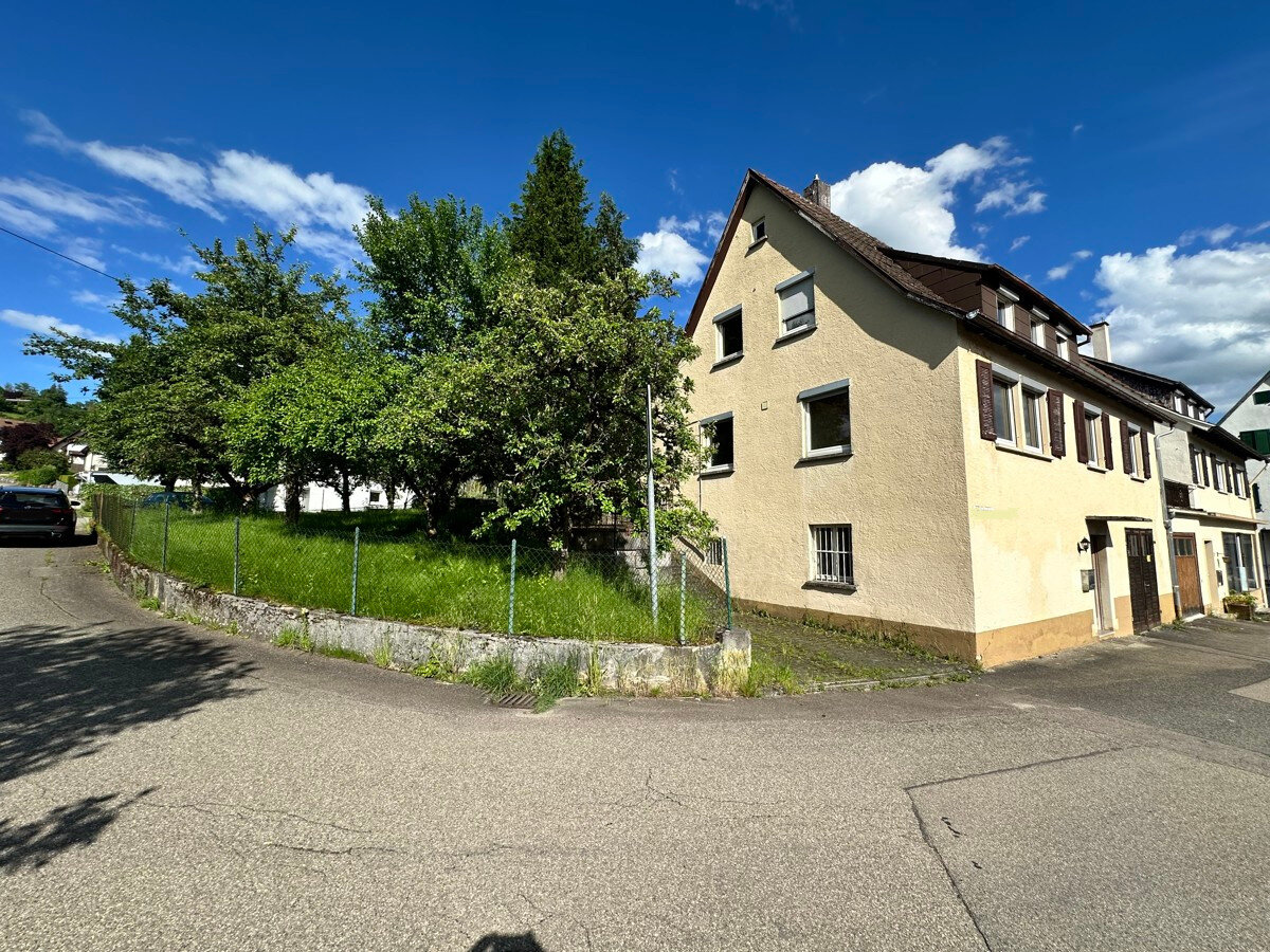 Mehrfamilienhaus zum Kauf 229.000 € 6 Zimmer 142 m²<br/>Wohnfläche 682 m²<br/>Grundstück Laufen Sulzbach-Laufen 74429