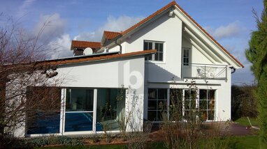 Einfamilienhaus zum Kauf 1.250.000 € 6 Zimmer 245 m² 1.049 m² Grundstück Britzingen Müllheim 79379