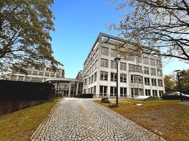 Bürofläche zur Miete provisionsfrei 569 € 50 m² Bürofläche teilbar von 8 m² bis 50 m² Ruhrallee 185 Bergerhausen Essen 45136