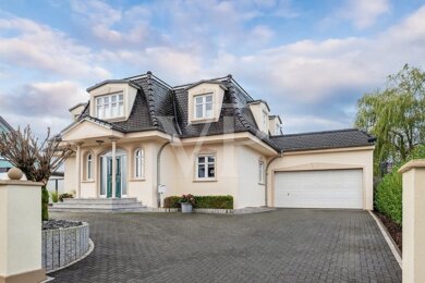 Villa zum Kauf 10 Zimmer 252 m² 1.690 m² Grundstück Thailen Weiskirchen / OT 66709