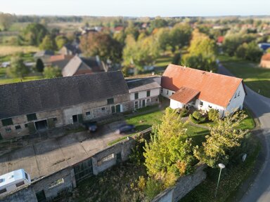 Bauernhaus zum Kauf 169.000 € 197 m² 13.172 m² Grundstück Platz der Freiheit 1 Wendisch Priborn Ganzlin 19395