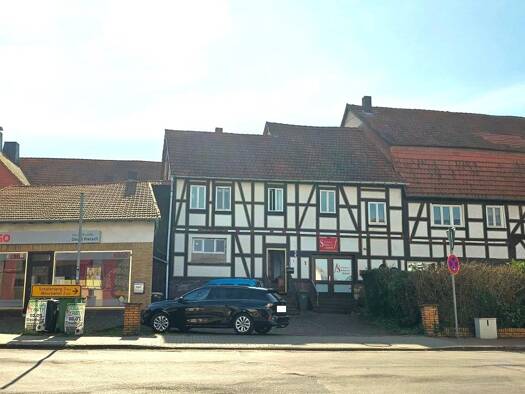 Gewerbeobjekt zum Kauf als Kapitalanlage geeignet 380.000 € 622 m² 1.582 m² Grundstück Grebensteiner Str. 1-3, Hohenkirchen Espenau 34314