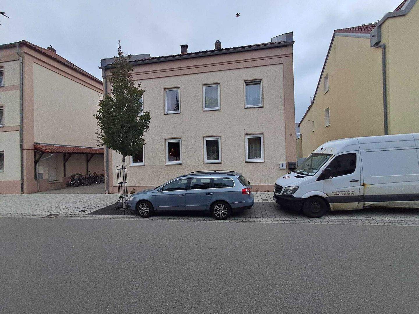 ?? Zweifamilienhaus mit Sanierungspotenzial in zentraler Lage von Plattling