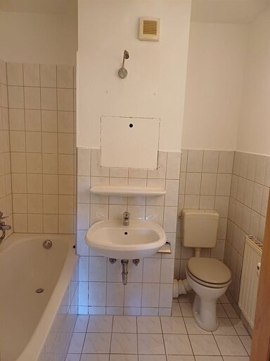 Studio zur Miete 340 € 3 Zimmer 59,7 m² 1. Geschoss Am Wurzbächle 9 Wurzbach Wurzbach 07343