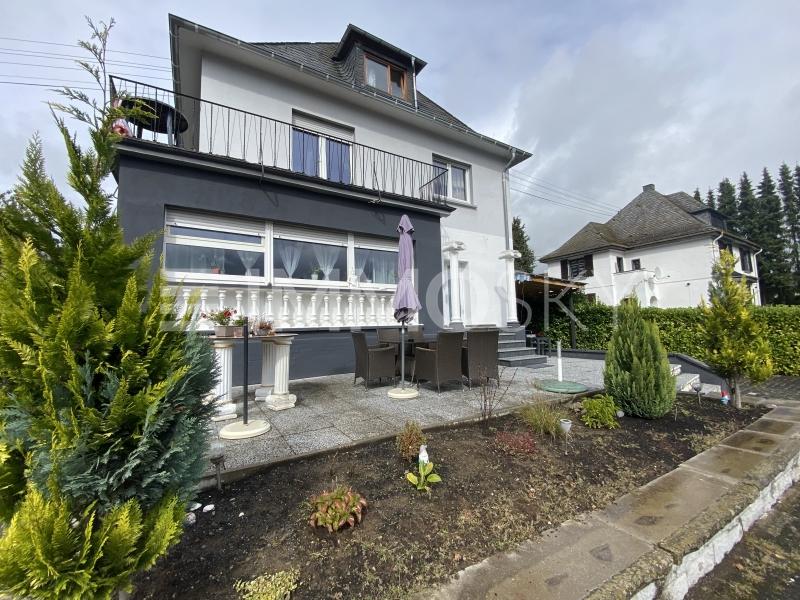 Mehrfamilienhaus zum Kauf 380.000 € 10 Zimmer 878 m²<br/>Grundstück Seck 56479