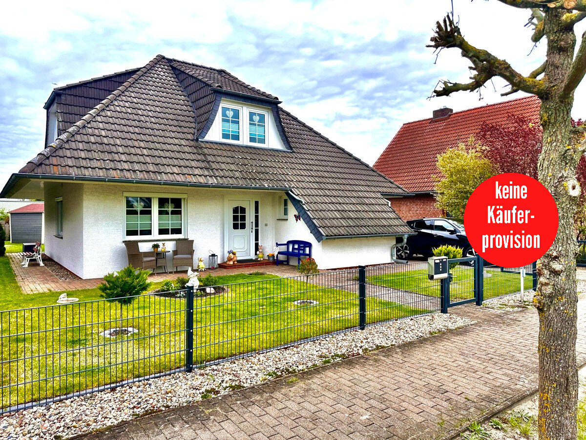 Einfamilienhaus zum Kauf Provisionsfrei 219.000 € 3 Zimmer 105 m²<br/>Wohnfläche 500 m²<br/>Grundstück Torgelow Torgelow 17358