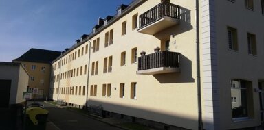 Wohnung zur Miete 325 € 2 Zimmer 61,4 m² EG frei ab sofort Schleizer Straße 68 Zeulenroda Zeulenroda-Triebes 07937