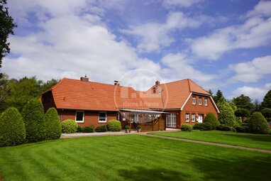Mehrfamilienhaus zum Kauf 695.000 € 8 Zimmer 240 m² 15.908 m² Grundstück Tannenhausen Aurich 26607
