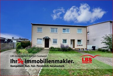 Doppelhaushälfte zum Kauf 245.000 € 6 Zimmer 129 m² 394 m² Grundstück Lindenhof Oberndorf 78727