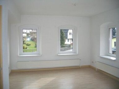 Wohnung zur Miete 240 € 2 Zimmer 61 m² 2. Geschoss frei ab sofort Wesenitzweg 7 Ringenhain Steinigtwolmsdorf 01904