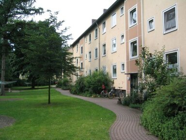 Wohnung zur Miete 704 € 3 Zimmer 64,3 m² 2. Geschoss frei ab 15.02.2025 Norderneyer Weg 8 List Hannover 30163