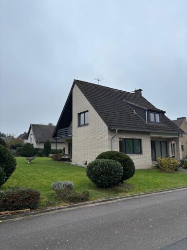 Einfamilienhaus zur Miete 1.250 € 4 Zimmer 130 m² 890 m² Grundstück frei ab 01.01.2025 Heideggerstr. 1 Baal Hückelhoven - Baal 41836