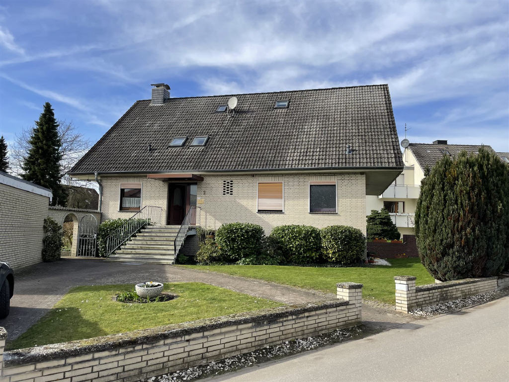 Mehrfamilienhaus zum Kauf 589.000 € 8 Zimmer 213 m²<br/>Wohnfläche 1.373 m²<br/>Grundstück Haffkrug Scharbeutz 23683