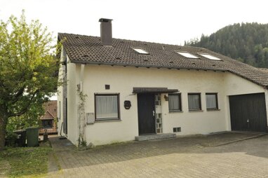 Einfamilienhaus zum Kauf Provisionsfrei 340.000 € 10 Zimmer 221 m² 352 m² Grundstück Bad Liebenzell Bad Liebenzell 75378