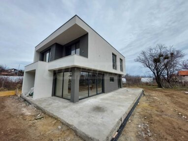 Reihenmittelhaus zum Kauf 365.000 € 5 Zimmer 250 m² Varna