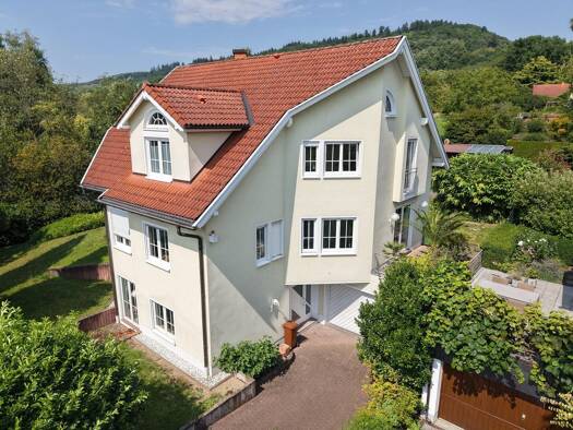 Einfamilienhaus zum Kauf 429.000 € 7 Zimmer 221,5 m² 600 m² Grundstück Heimbach-Weis Neuwied 56566