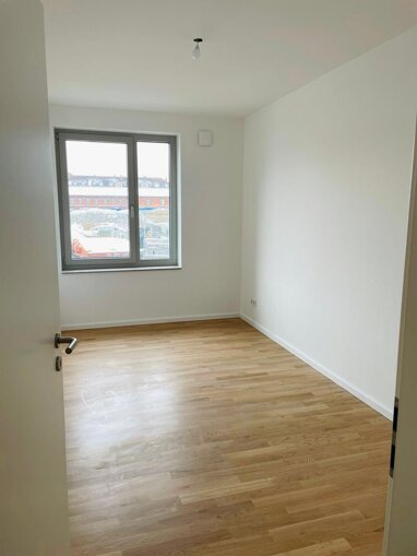 Wohnung zur Miete nur mit Wohnberechtigungsschein 1.058,94 € 4 Zimmer 91,3 m² 3. Geschoss Rosa-Kempf-Straße 14 Domberg Bamberg 96052