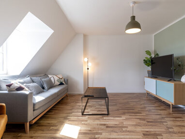 Wohnung zur Miete 700 € 2 Zimmer 58,6 m² 5. Geschoss Dr.-Friedrichs-Ring 21a Mitte - Nord 122 Zwickau 08056