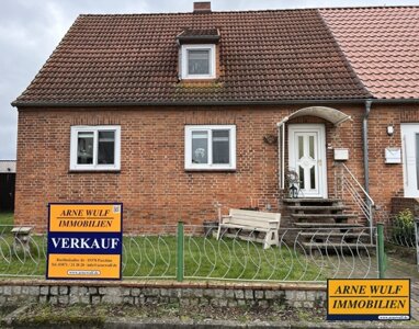 Doppelhaushälfte zum Kauf 255.000 € 5 Zimmer 121 m² 630 m² Grundstück Dettmannsdorf Güstrow 18273