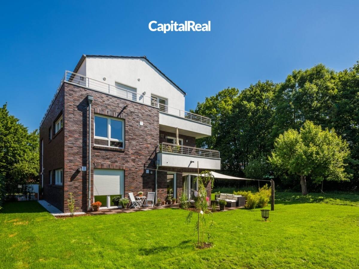 Kapitalanlage: Helle Obergeschosswohnung mit sonnigem Balkon in der Heinrich-Renken-Straße