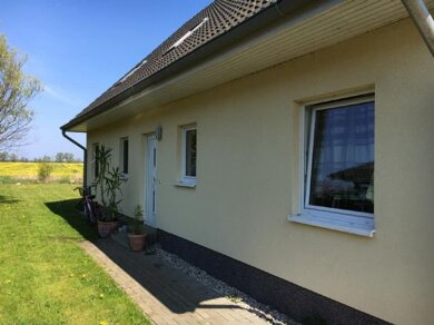 Mehrfamilienhaus zum Kauf 549.000 € 200 m² 1.838 m² Grundstück Mölschow Mölschow 17449