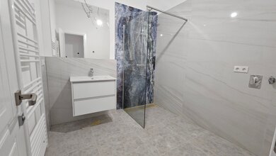 Wohnung zur Miete 820 € 3 Zimmer 76,9 m² EG frei ab sofort Bahnhofstr. 5 Niedersedlitz (Dorfstr.) Dresden 01259