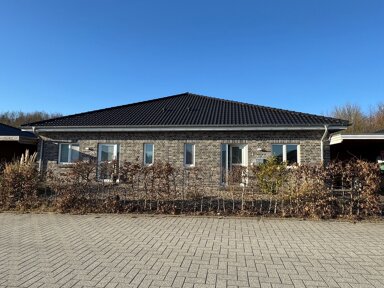 Doppelhaushälfte zum Kauf 289.000 € 3 Zimmer 80,5 m² 277,5 m² Grundstück Klinkerhof Schleswig 24837