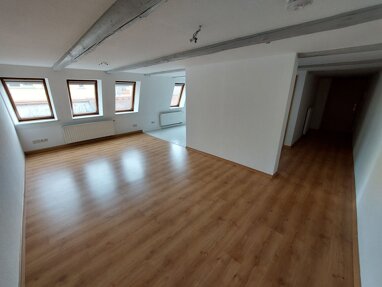 Wohnung zur Miete 357 € 2 Zimmer 65 m² 2. Geschoss Döbeln Döbeln 04720